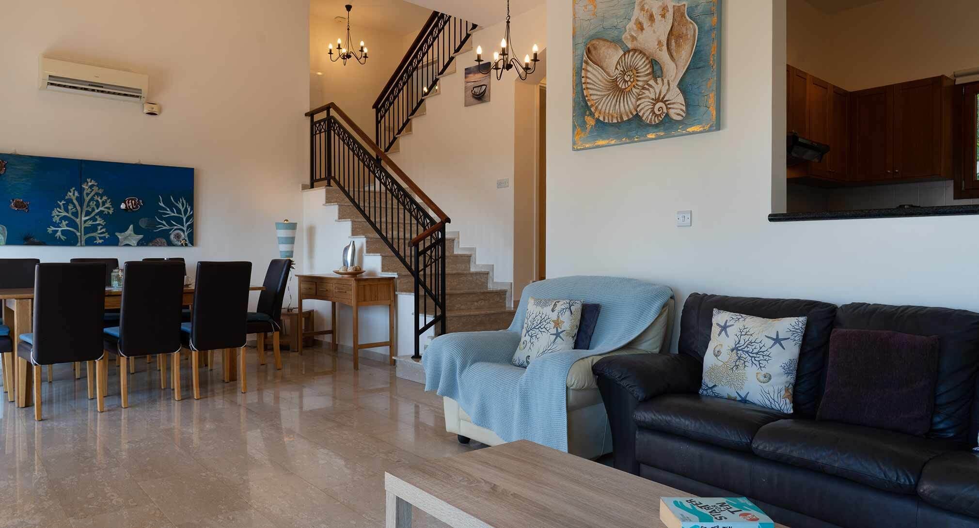 Villa | Living area | Flat-screen TV