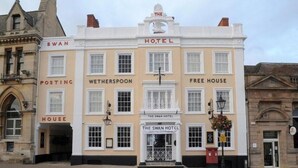 Exterior - The Swan Hotel by Wetherspoon (Leighton Buzzard)