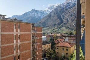 إطلالة من الشرفة