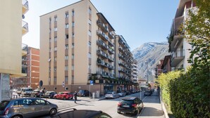 Unclassified image, 3 of 31, button - Casa Girasole (Trento)