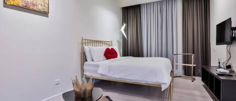 1 bedroom, desk, iron/ironing board, free WiFi