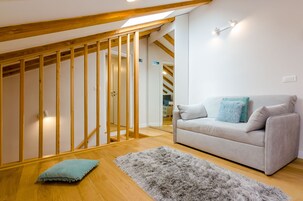 Apartamento (One-Bedroom Apartment) | 1 quarto, ferros/tábuas de passar roupa, Wi-Fi de cortesia