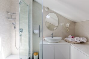 Bathroom - Leonarda Baroque House - Old Town (Dubrovnik)