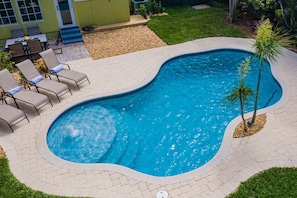 Outdoor pool, a heated pool