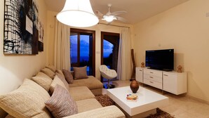 Villa, 2 Bedrooms | Living room | Flat-screen TV, DVD player - Villa TH02 - Iremos (Kouklia)