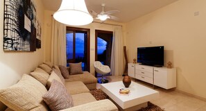 Villa, 2 Bedrooms | Living room | Flat-screen TV, DVD player - Villa TH02 - Iremos (Kouklia)