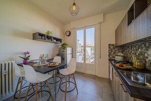 Dining - San Frediano Jewel with parking (Firenze)