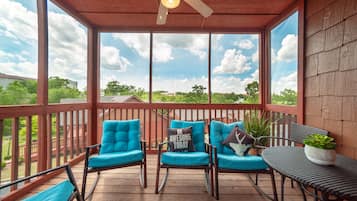 Family Cabin, 2 Bedrooms, Terrace | Terrace/patio
