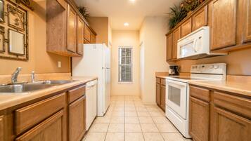 Family Condo, 2 Bedrooms, Terrace, Golf View | Private kitchen | Coffee/tea maker, paper towels