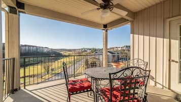 Family Condo, 3 Bedrooms, Golf View | Balcony