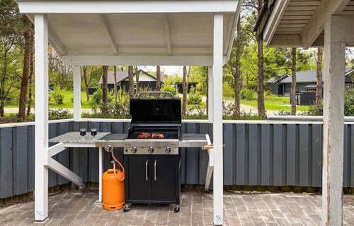 Gorgeous home in Oksbøl with sauna