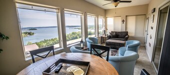 Majestic at Table Rock