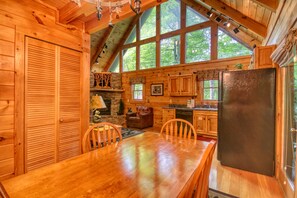 單棟房屋, 1 張特大雙人床及 1 張梳化床 (American Treehouse #1708) | 私人廚房 | 雪櫃、微波爐、爐具、洗碗機