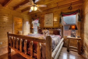 Room - Lasting Impressions #240 (Sevierville)