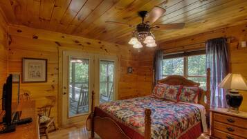 House, Multiple Beds (Living Waters #376) | 3 bedrooms, individually decorated, individually furnished, free WiFi