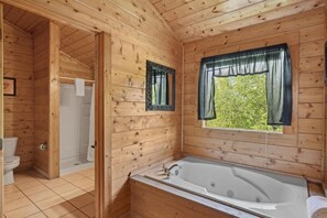 House, Multiple Beds (Amazing Grace #264) | Bathroom