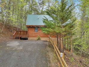 House, 1 King Bed with Sofa bed (Foxy Lady #1531) | Property grounds - Foxy Lady #1531 (Gatlinburg)