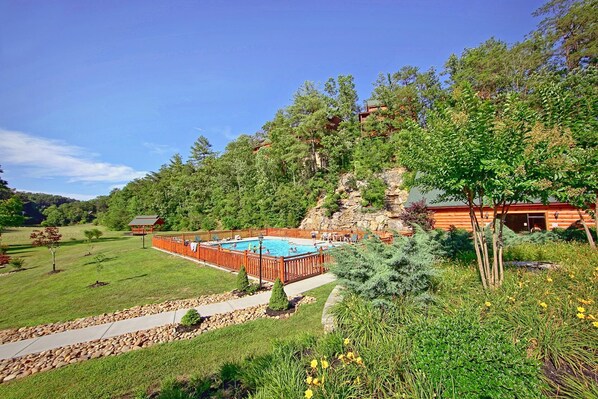 House, Multiple Beds (Absolutely Wonderful #304) | Pool