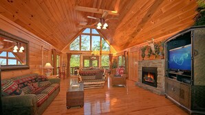 House, Multiple Beds (Buckhead #259) | Living area