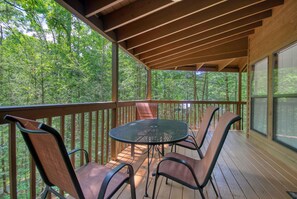 Ferienhaus, Mehrere Betten (Mountain Hideaway #338) | Speisen im Freien