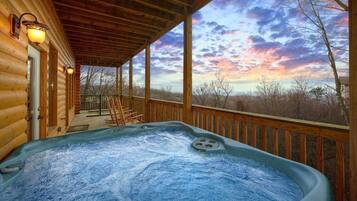 Rumah, Beberapa Tempat Tidur (Emerald City Lights #203) | Teras/patio