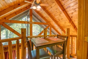 Casa, varias camas (Browns Bear Den #235) | Restaurantes