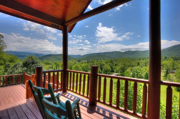 House, Multiple Beds (Mystical Creek Pool Lodge #600) | Property grounds