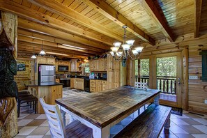 House, Multiple Beds (Always Dreaming  #410) | Dining - Always Dreaming #410 (Sevierville)