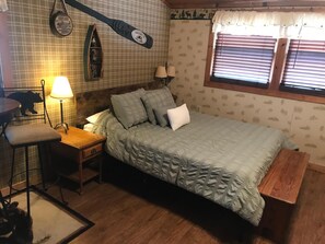 House, Multiple Beds (At Wild Turkey #122)