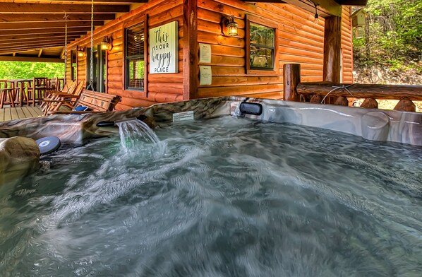 Bañera de hidromasaje privada