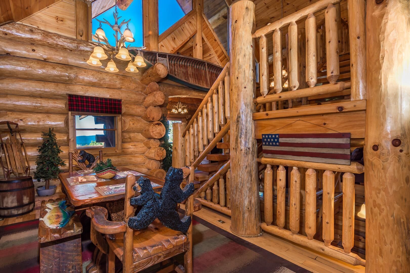 House, Multiple Beds (A Cut Above #371) | Dining