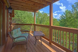House, Multiple Beds (Heavenly Hideaway #256) | Balcony