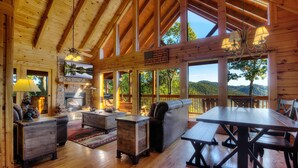 Huis, Meerdere bedden (Eagle's View #356) | Interieur