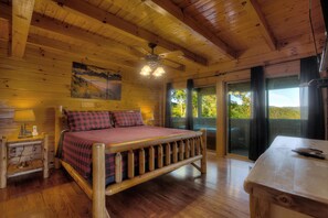 House, Multiple Beds (Eagle's View #356) | 3 bedrooms, individually decorated, individually furnished, bed sheets - Eagle's View #356 (Sevierville)