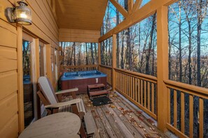 Ferienhaus, Mehrere Betten (All Tucked Away #114) | Terrasse/Patio