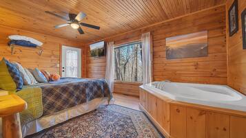 House, Multiple Beds (Cottage In The Pines #297) | 2 bedrooms, individually decorated, individually furnished, free WiFi