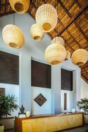 Lobby - Beachfront! Luxury! 2 BR, W/ Plunge Pool. Paradise (Playa del Carmen)