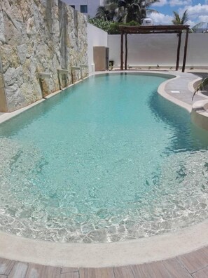 Alberca al aire libre 