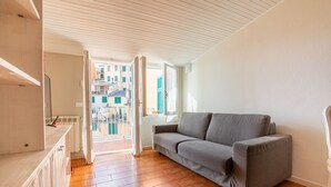 Uklassifisert bilde, 2 av 68, knapp