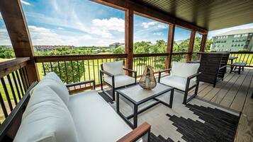 Presidential House, Fireplace, Golf View | Terrace/patio