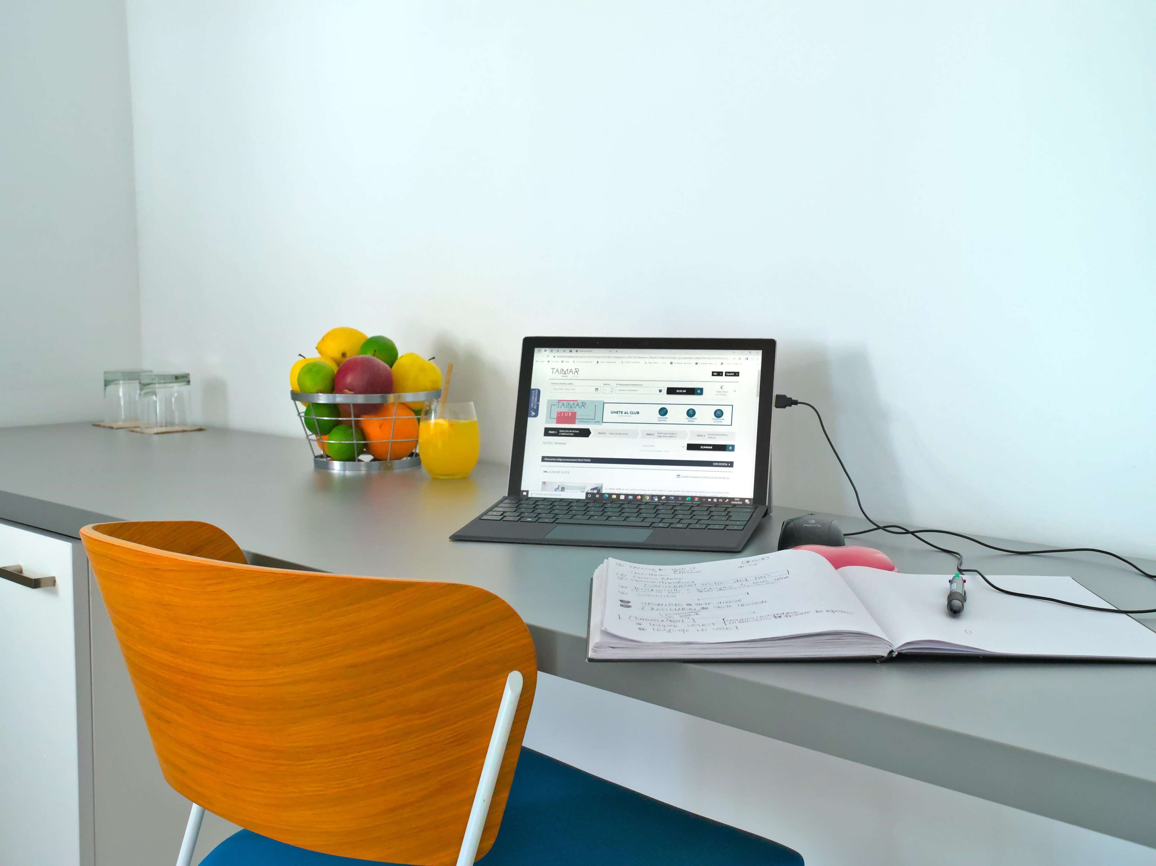 1 bedroom, minibar, desk, soundproofing