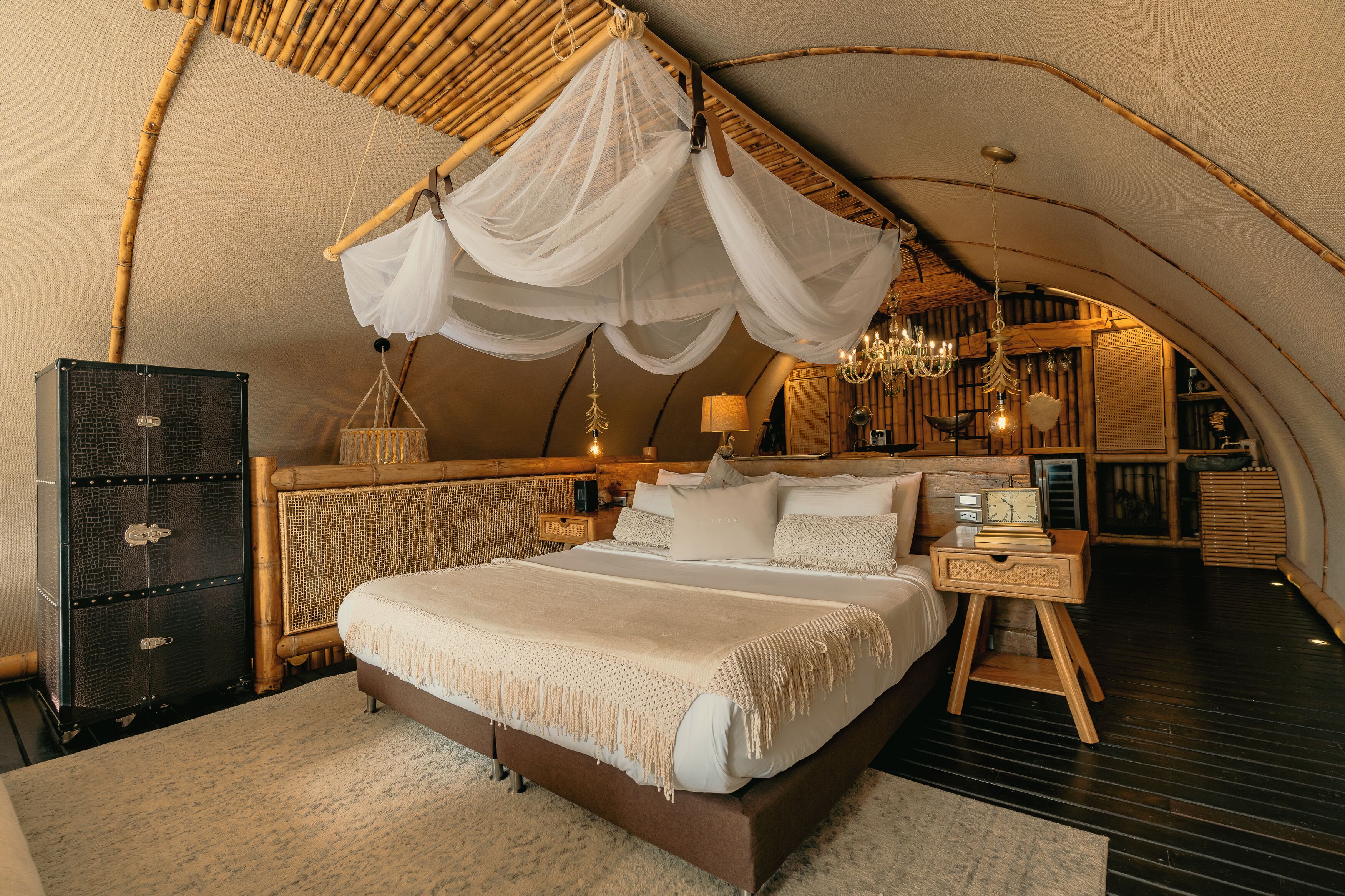 Palace Villa | Luxe beddengoed, Select Comfort-bedden, individueel gedecoreerd