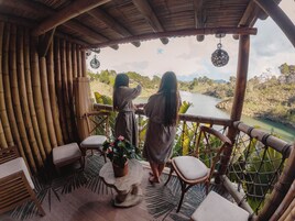 Salas de tratamientos para parejas, bañera de hidromasaje