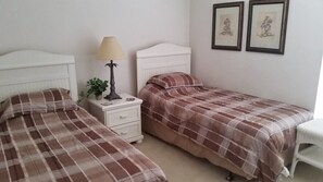 House | 4 bedrooms, cribs/infant beds, free WiFi, bed sheets - Favorite Season (Kissimmee)