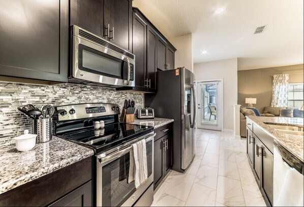 Apartment | Private kitchen