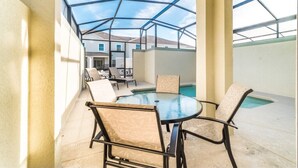 Apartment | Balcony - Luxury Disney Retreat (Kissimmee)