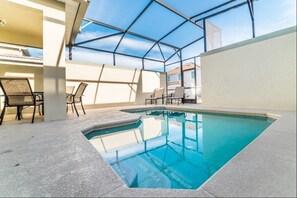 Apartment | Pool