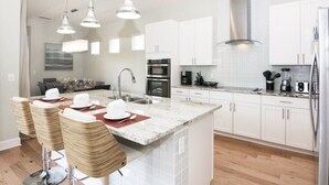 Unclassified image, 4 of 35, button - 5 Suites Luxury Home Re1492 (Kissimmee)