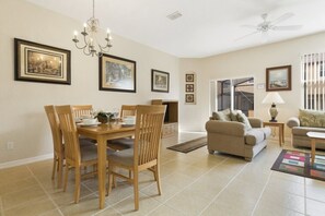 Appartamento | Cucina privata | Frigorifero, microonde, forno, lavastoviglie