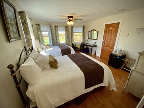 Deluxe Double Room, Ensuite, Lake View (The Golden Sunset Room) | Pillowtop beds, individually decorated, individually furnished, desk - Twin Peaks Bed & Breakfast (Central Manitoulin)